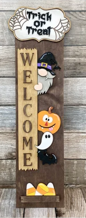 Interchangeable Seasonal Porch Leaner